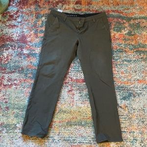 Levi’s Commuter Trousers